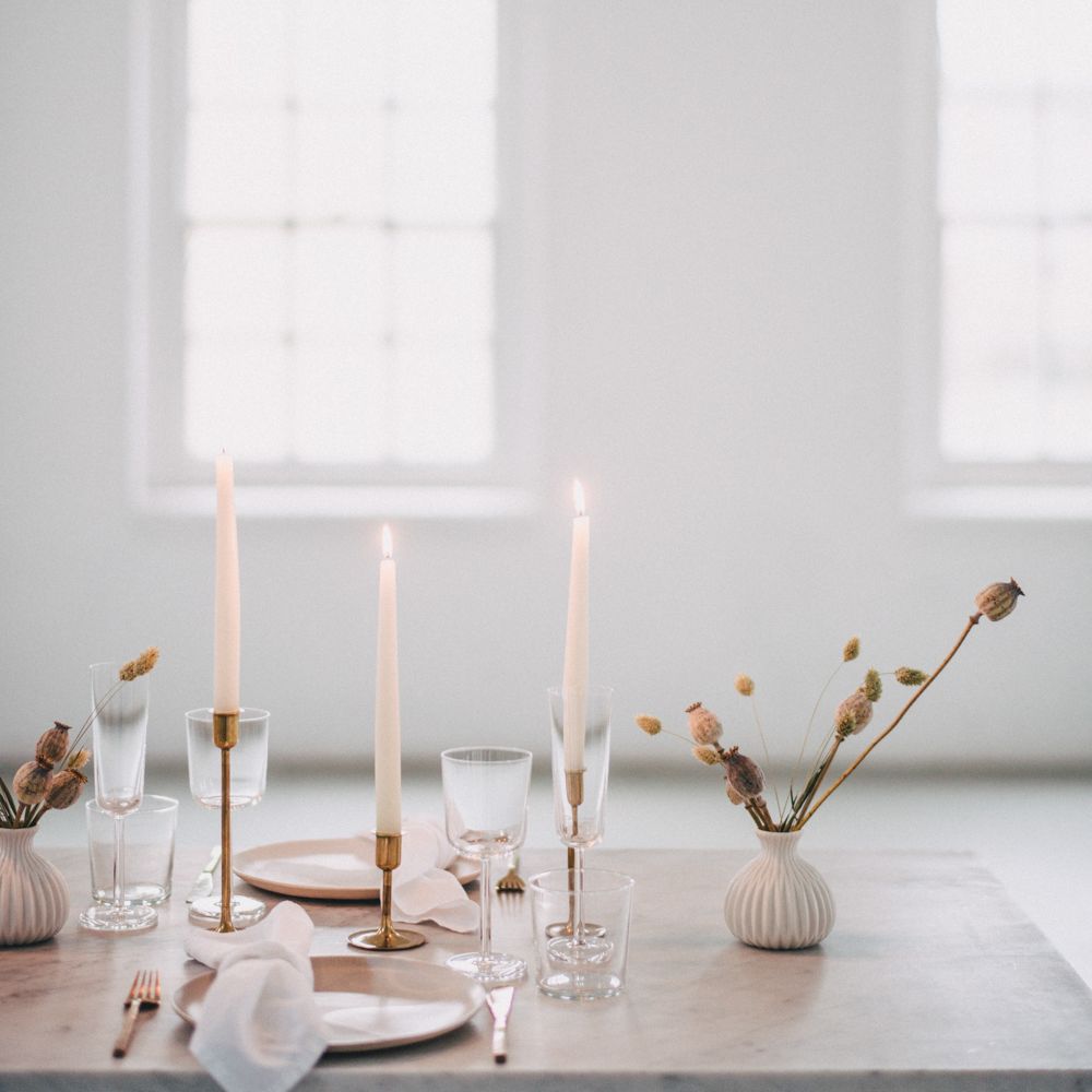 Minimal Elegant Bridal Inspiration Shoot With Ikebana Inspired Floral Arrangements By Kitten Grayson // Planned & Styled By Anemone Style // Images Genevieve Wedding Photography