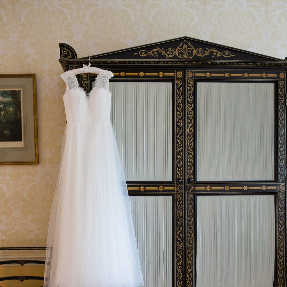 Ingrida Bridal Gown | Beautiful Classic Wedding at Cornwell Manor | Lucy Davenport Photography