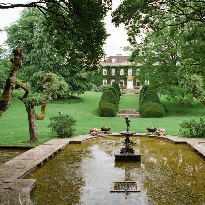 Beautiful Classic Wedding at Cornwell Manor | Lucy Davenport Photography