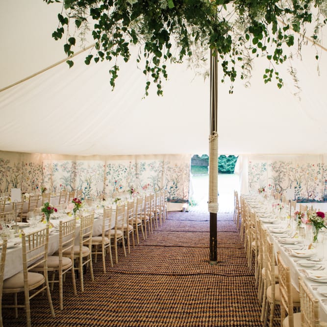 Marquee Reception | Beautiful Classic Wedding at Cornwell Manor | Lucy Davenport Photography