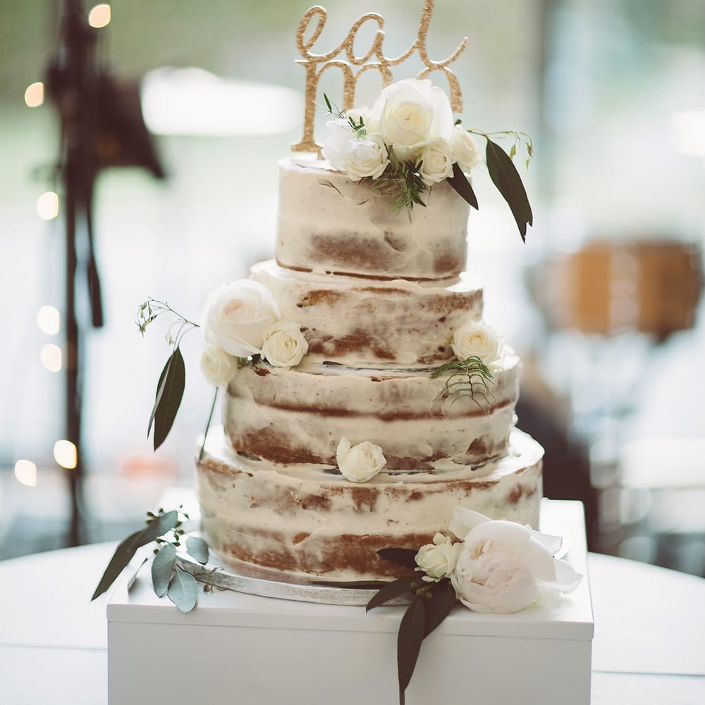 Semi Naked Wedding Cake | Lemonade Pictures