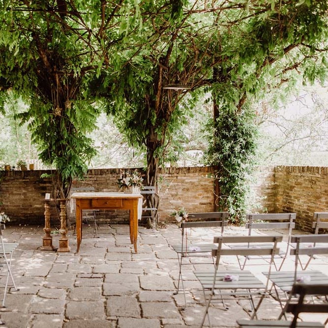 Rustic Wedding In Italy At Locanda Rosa Rosae With Intimate Candle Lit Dinner &amp; Bride In Mango Dress With Veil By AM Faulkner With Images From Alen Karupovic