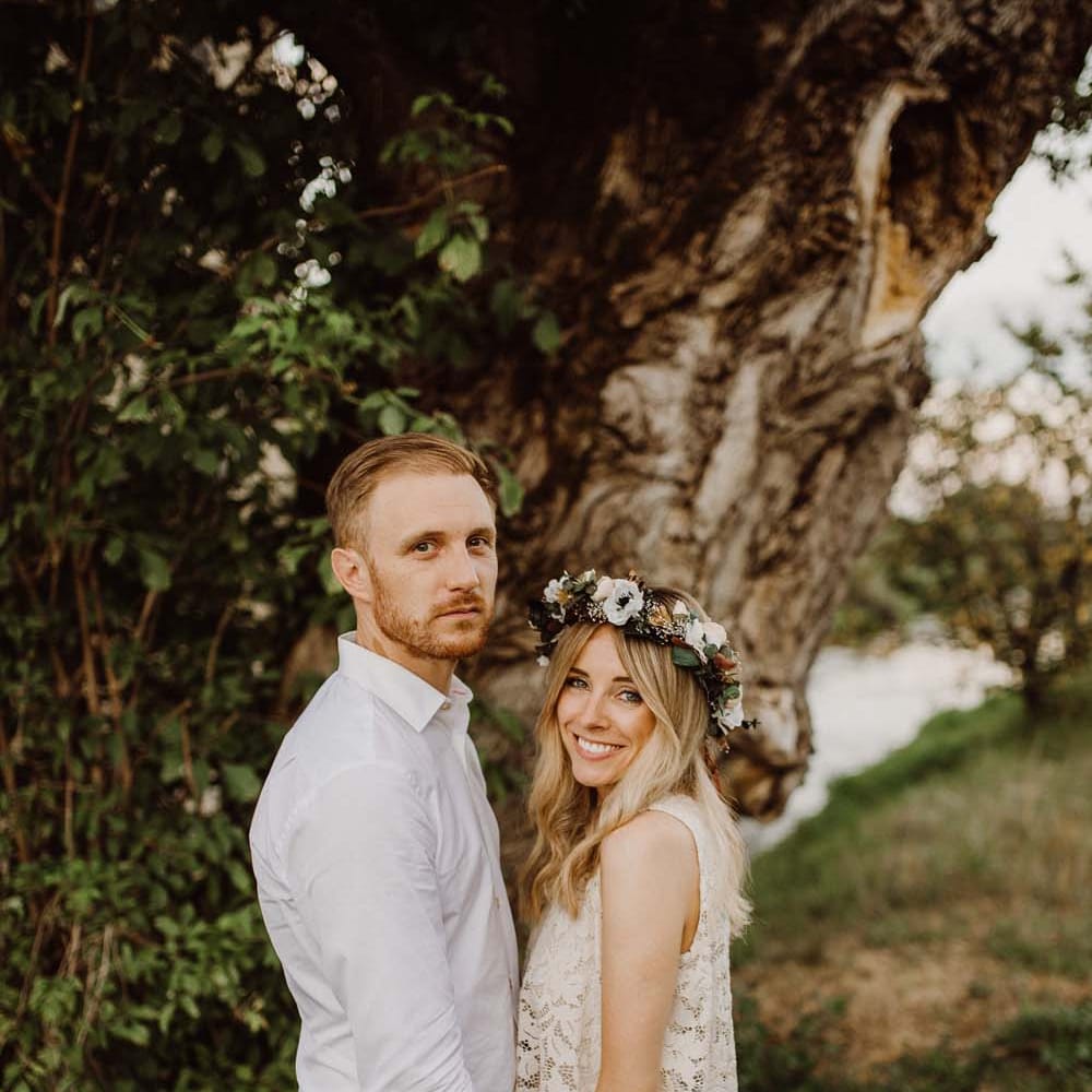 Rustic Wedding In Italy At Locanda Rosa Rosae With Intimate Candle Lit Dinner & Bride In Mango Dress With Veil By AM Faulkner With Images From Alen Karupovic
