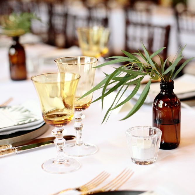 Brown Bottle & Fern Foliage Centrepiece | Dasha Caffrey Photography | Liz Linklater Event Planning & Design