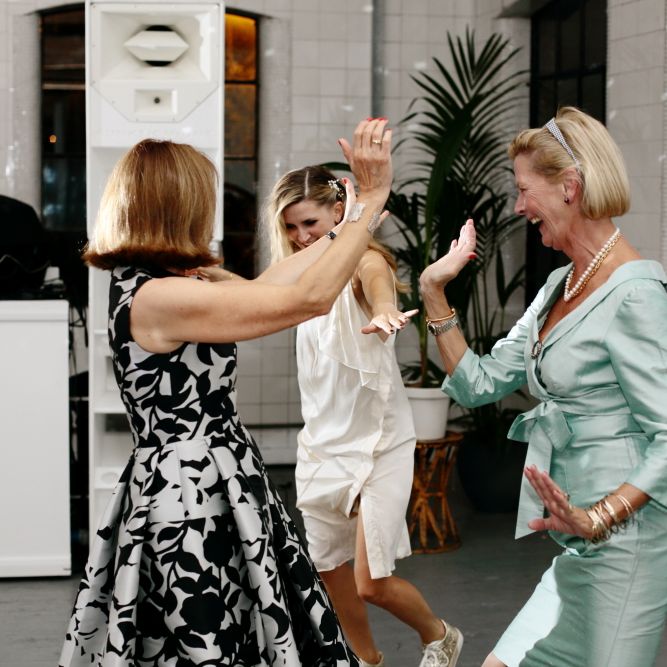 Wedding Guests | Loft Studios Venue | Liz Linklater Event Planning & Design