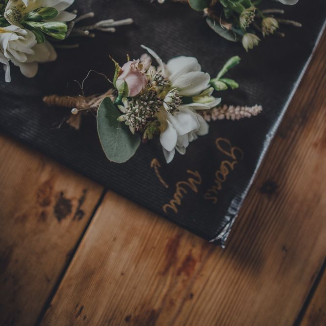 Rustic Buttonholes