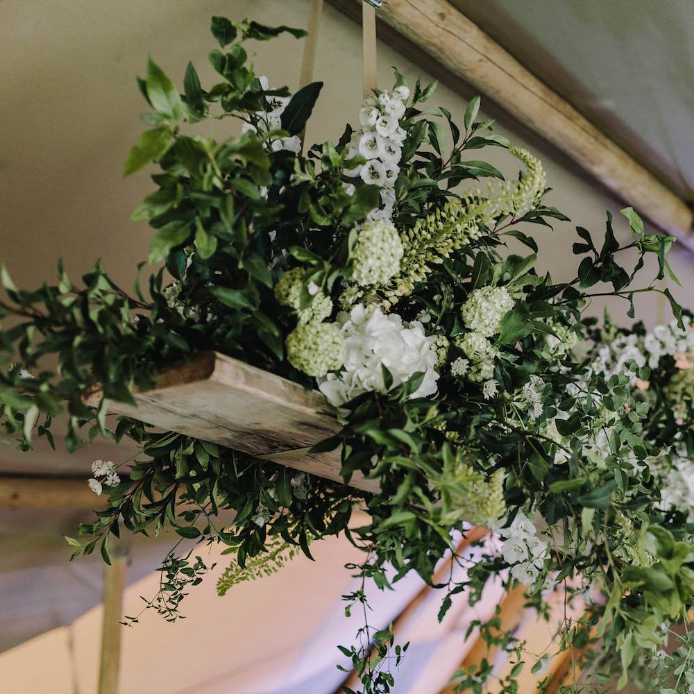 Floral Installation | Summer Styling Reimagined | Florals by <a href="https://www.forageandblossomflowers.com/ " rel="noopener" target="_blank”>Forage and Blossom</a> | Image by <a href="https://www.matthewgillam.com.au/" rel="noopener" target="_blank”> Matthew Gillam Photography </a>