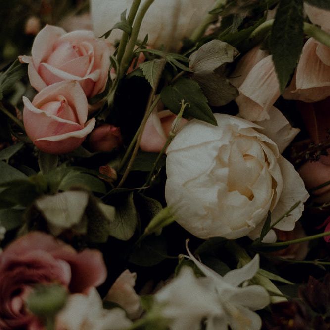 Soft & Romantic Bridal Inspiration Shoot With Rose Bouquets & Brides In Otaduy With Images From Fox & Owl Photography & Planning By Redamancy Weddings