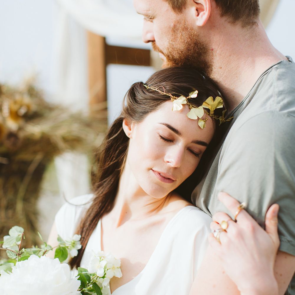 Gold Littlethings Headpiece | Bride in Alessia Baldi Gown | Cristina Firotto Event Design | Valentina Oprandi Photography