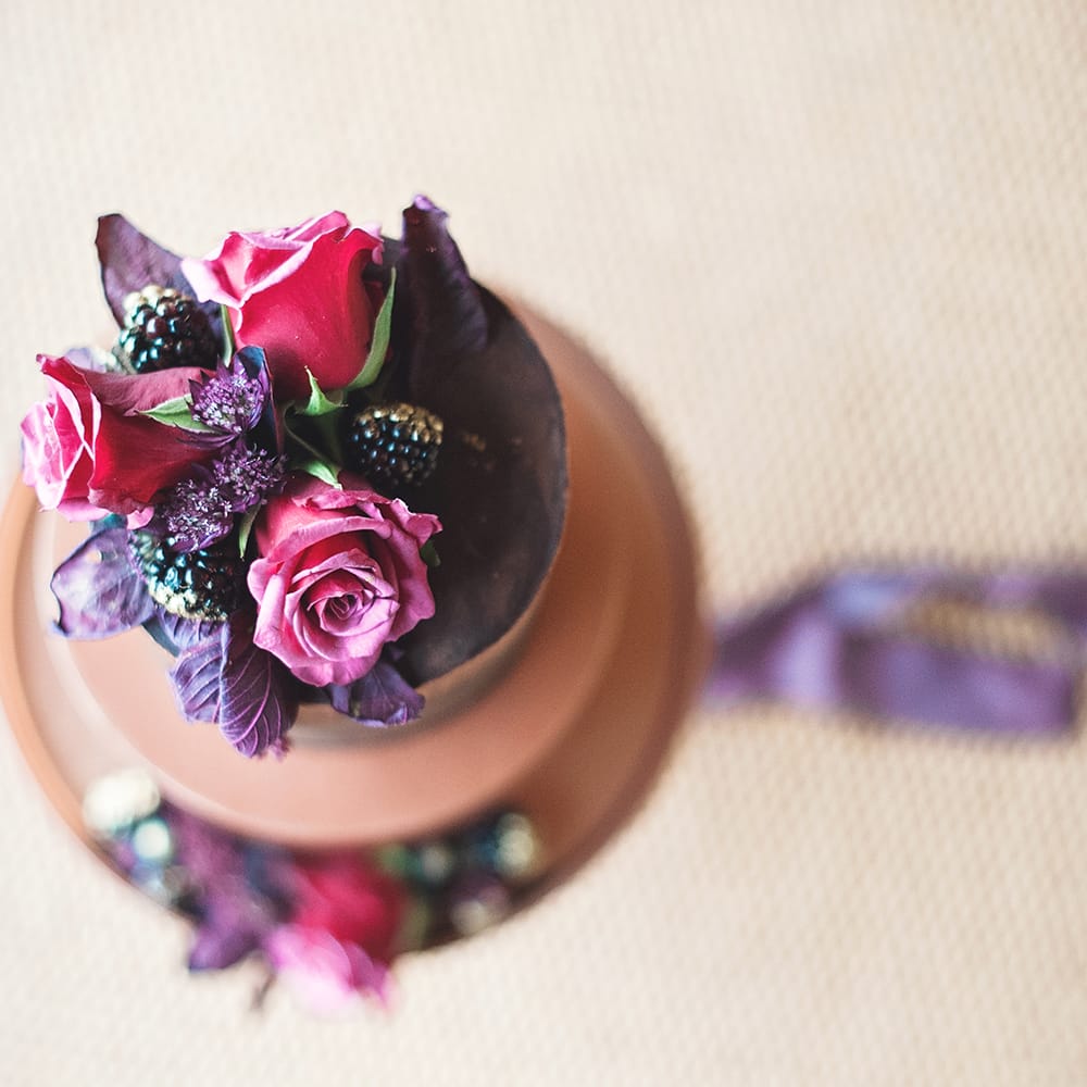 Chocolate Wedding Cake With Fresh Flowers