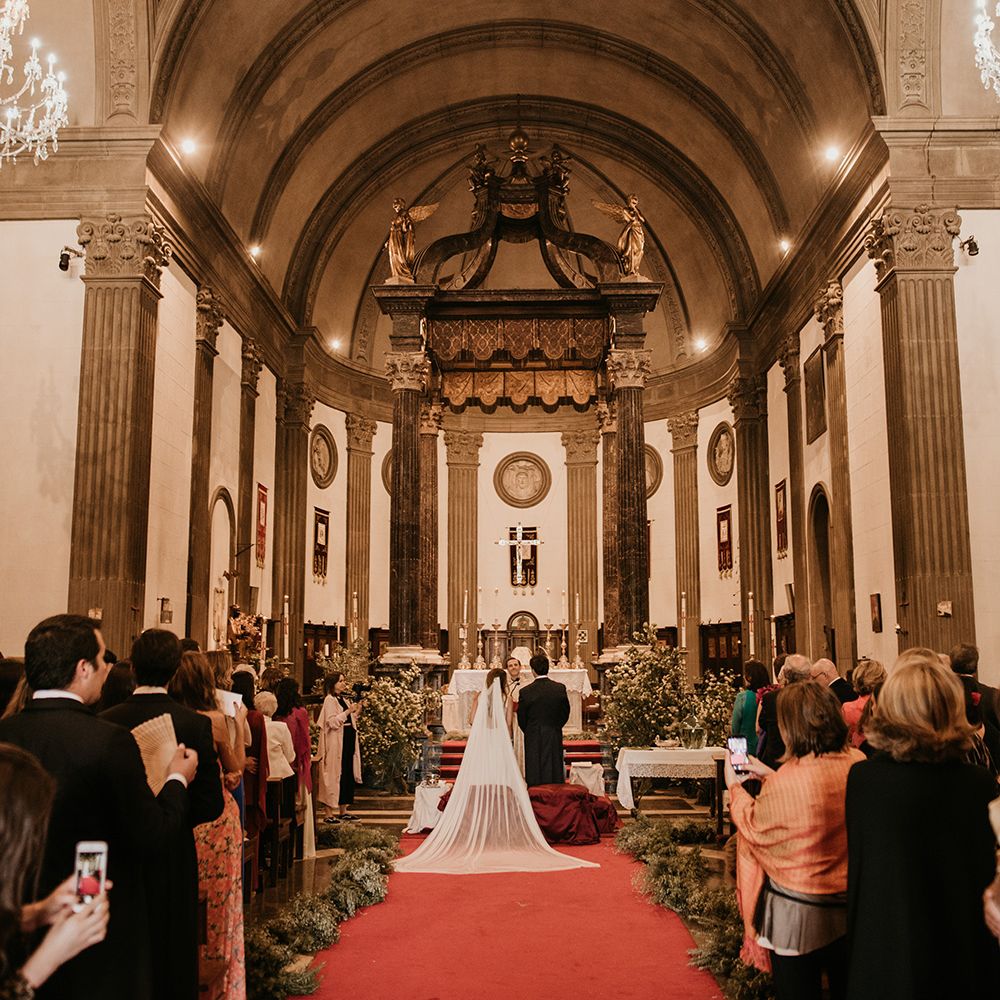 Church Wedding Ceremony | Bride in Simple &amp; Elegant Teresa Helbig Wedding Dress  | Authentic Spanish Wedding at Masia Ribas, Barcelona | Sara Lobla Photography