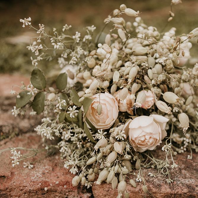 Wild Flower Wedding Bouquet | Authentic Spanish Wedding at Masia Ribas, Barcelona | Sara Lobla Photography
