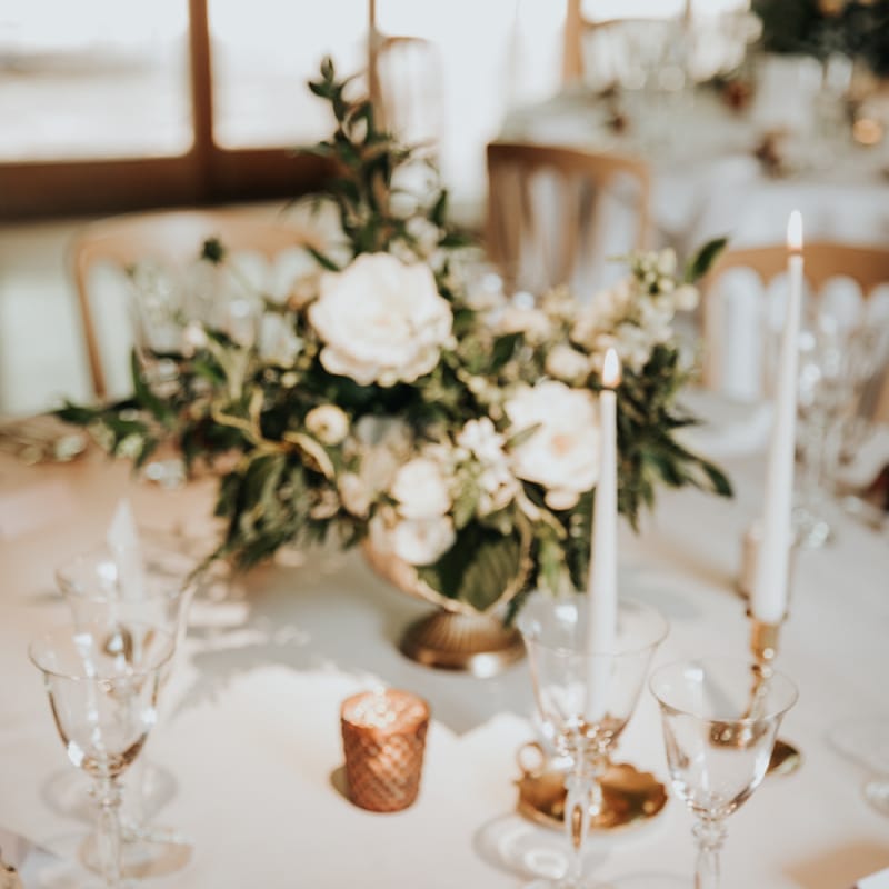 White, green and gold wedding table decor