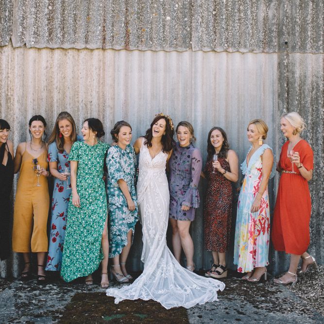 Bride &amp; Best Friends At Wedding // Image By Carrie Lavers Photography