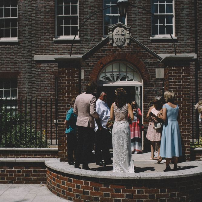 Portsmouth Registry Office Wedding // Image By Carrie Lavers Photography