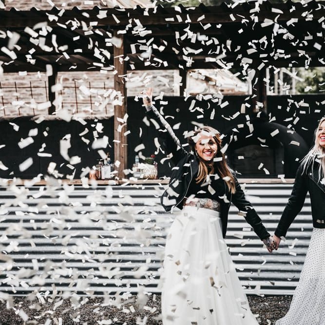 White confetti cannon