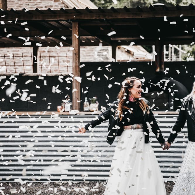 White confetti bomb