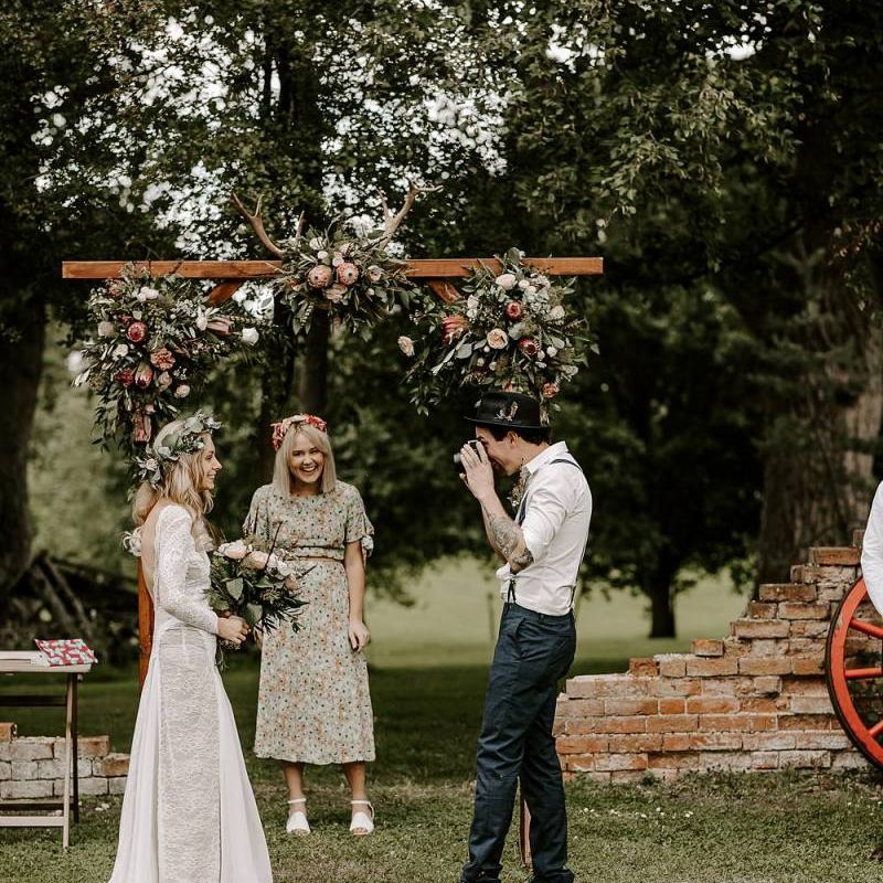 Groom gets emotional as he sees bride at ceremony