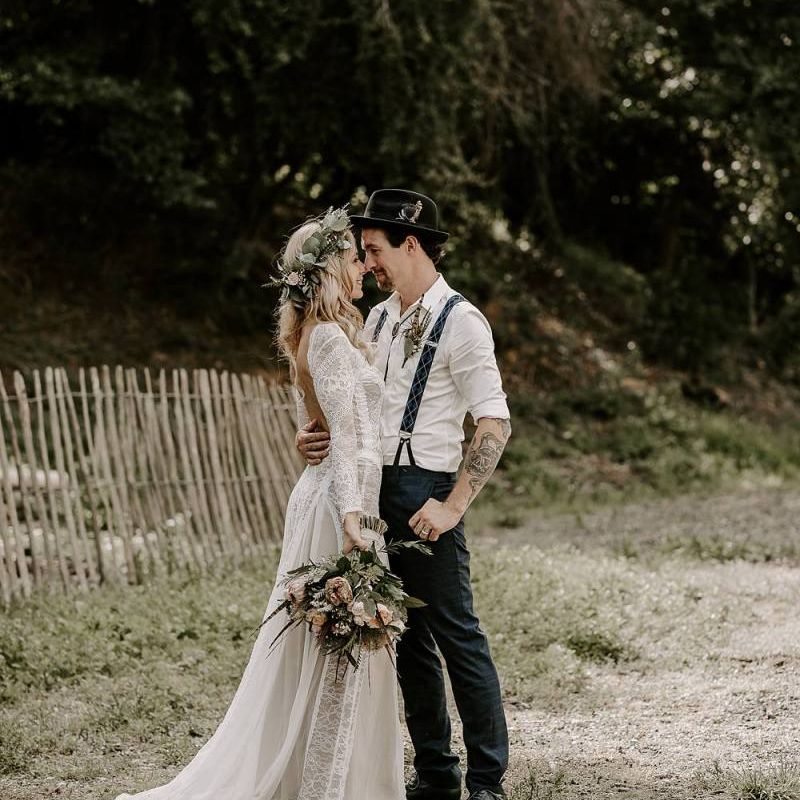 Bride and groom steal a moment after ceremony