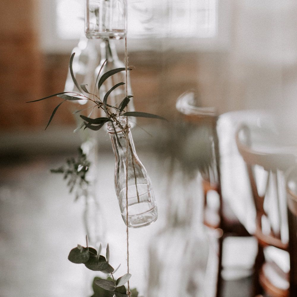 White Linen &amp; Green Foliage For Wedding Reception // Images By Grace Elizabeth Photo And Film