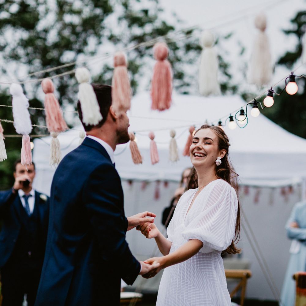 Bride and groom outdoor first dance at 2020 wedding