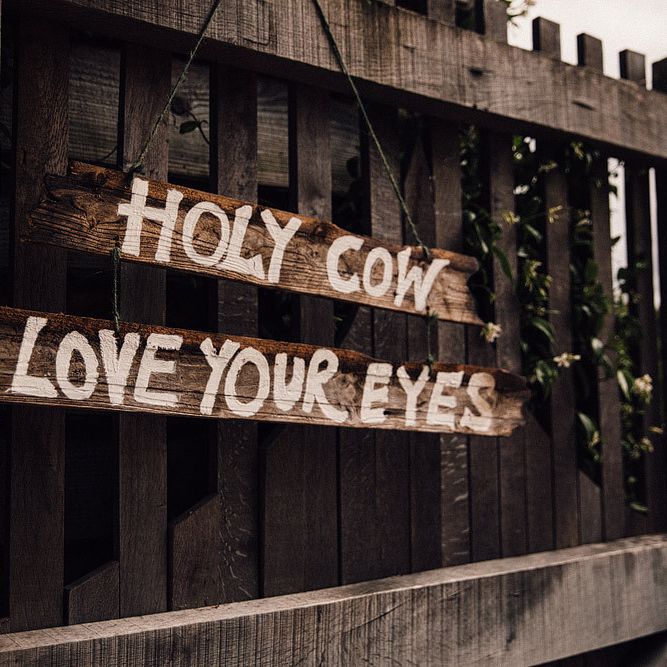 Quotes on wedding signs at Nancarrow Farm