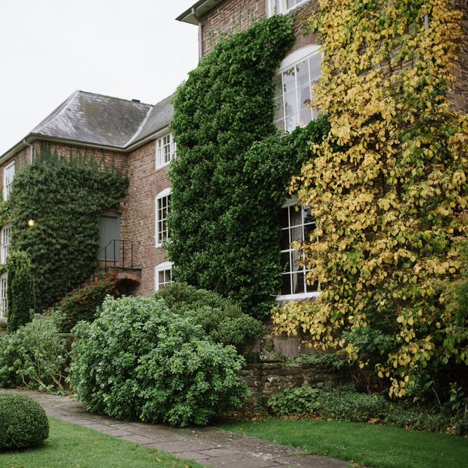 Dewsall Court Country Wedding Venue