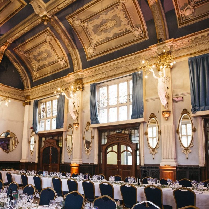 London Town Hall reception with vintage glamour decor