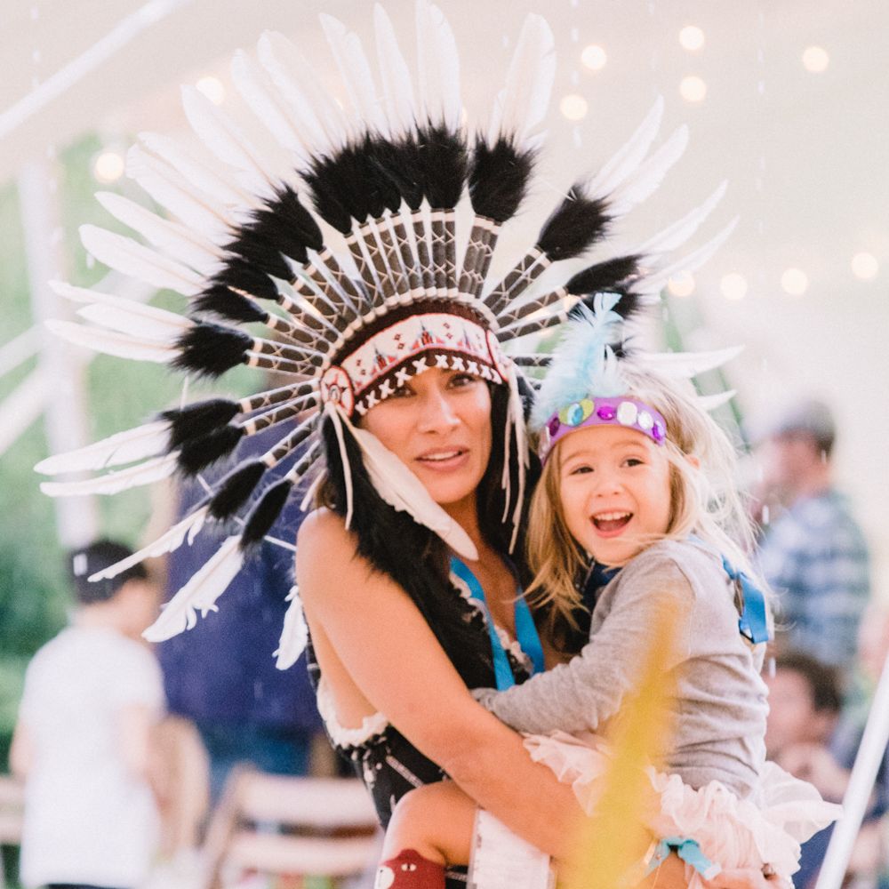 Festival Wedding With Live Bands, DJs And Entertainment For Children // Image By Studio TM