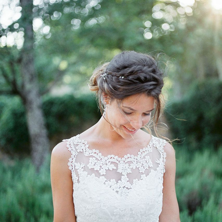Elegant Bride in Lace Wedding Dress | Bridal Braid | Outdoor Wedding at Commanderie de Peyrassol, Provence, France Styled by La Chuchoteuse | Lace Bridal Gown | Black Tie Suit | Rustic Stretch Tent Reception | Raisa Zwart Photography