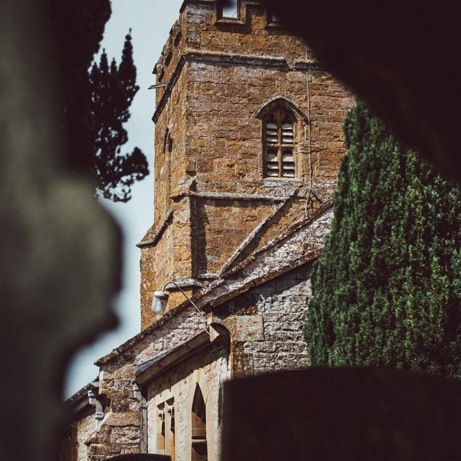 Intimate Church Wedding // The Vedrines Photography