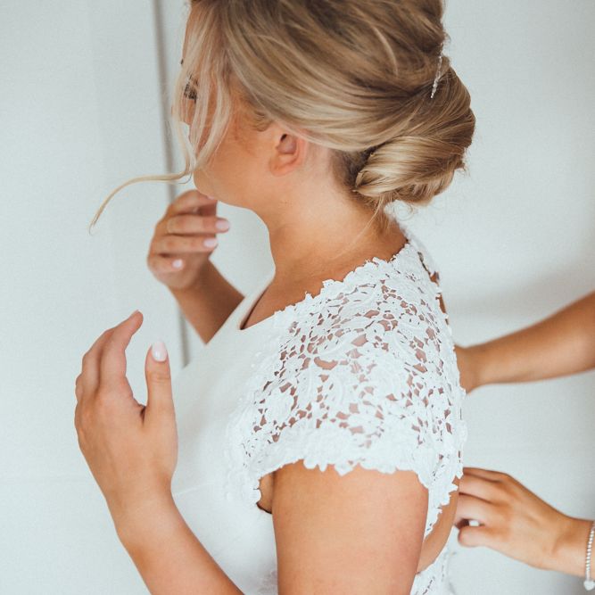 Mikaella Wedding Dress // Loose Up Do For Bride // Longbourn Barn Wedding // The Vedrines Photography