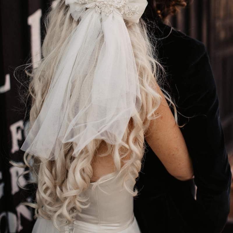 Bow wedding hair accessory