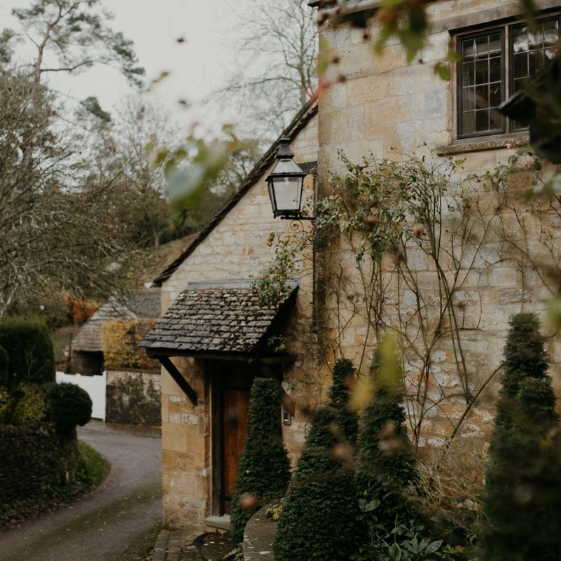 Lapstone Barn winter wedding