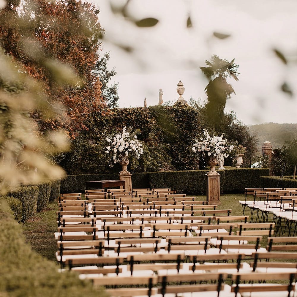 Outdoor Italian wedding ceremony at villa