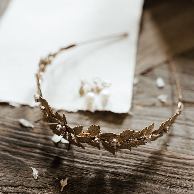 Bridal Crown For Stylish Wedding