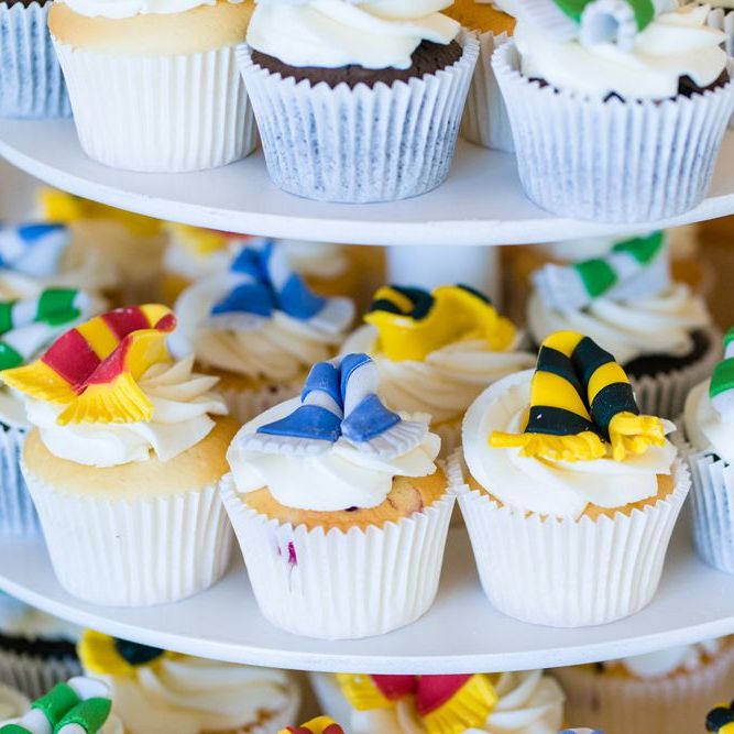 Harry Potter Cupcakes with House Scarf Decoration