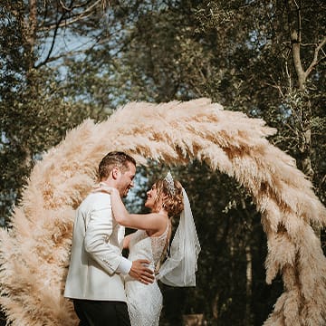 KT by Miks Sels WePampas Grass Moon Gate and Feather Headdressddings 498