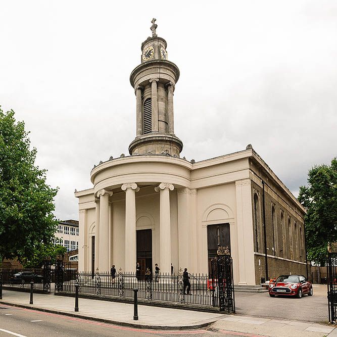 London Wedding Venue For 300 People Trinity Buoy Wharf With Bride In Suzanne Neville And Images From Paul Joseph Photography Film This Modern Revelry