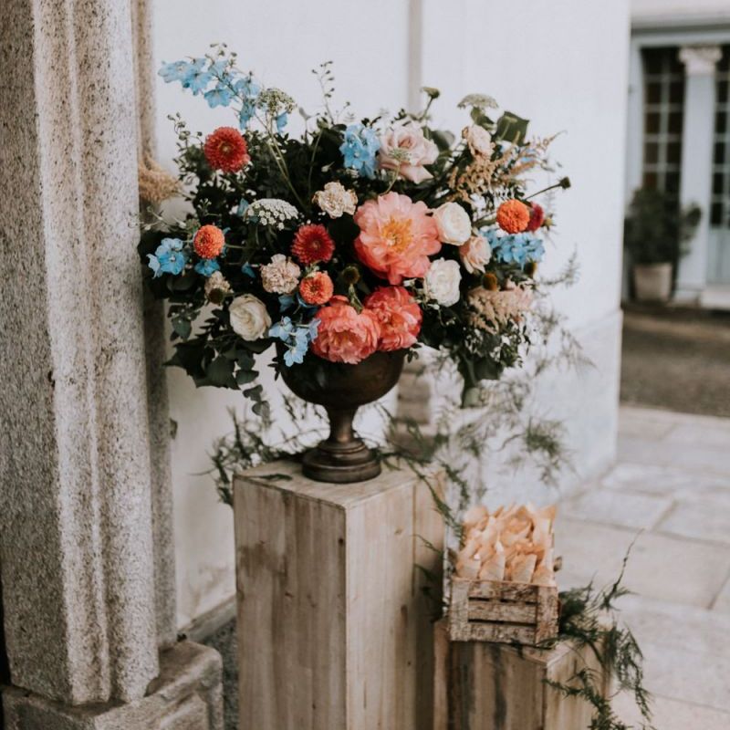 Pastel wedding flowers