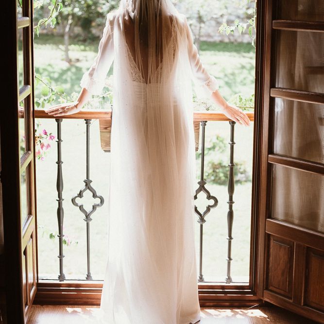 Bride in Nicolás Costura Bridal Gown | Tocados Le Touquet Headpiece | Romantic Spanish Wedding at La Salgar Restaurant in Asturias | La Mar Studio Photography