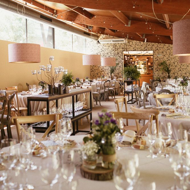 Wedding Reception Decor | Romantic Spanish Wedding at La Salgar Restaurant in Asturias | La Mar Studio Photography