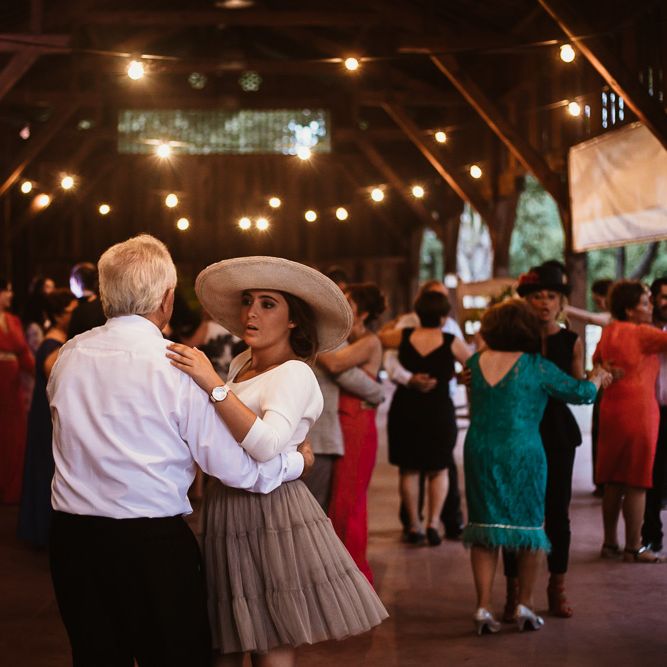 Romantic Spanish Wedding at La Salgar Restaurant in Asturias | La Mar Studio Photography