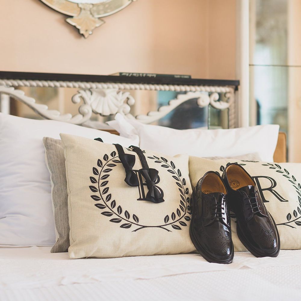 Groom accessories for Jewish wedding ceremony