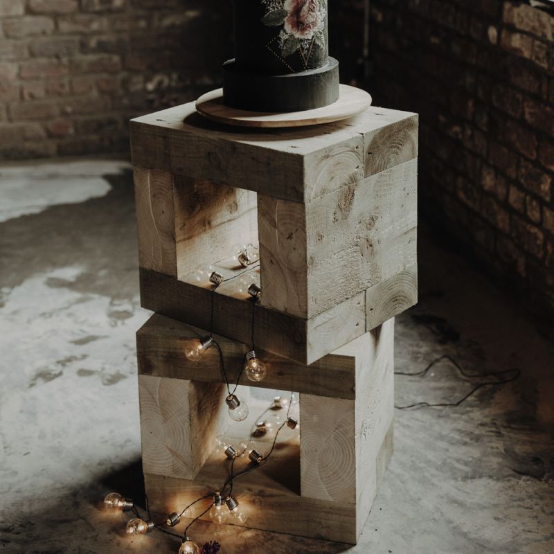 Hand Painted Black Wedding Cake with Floral Motif by Cakesicles &amp; Lollipops by Polka Dot Cakes