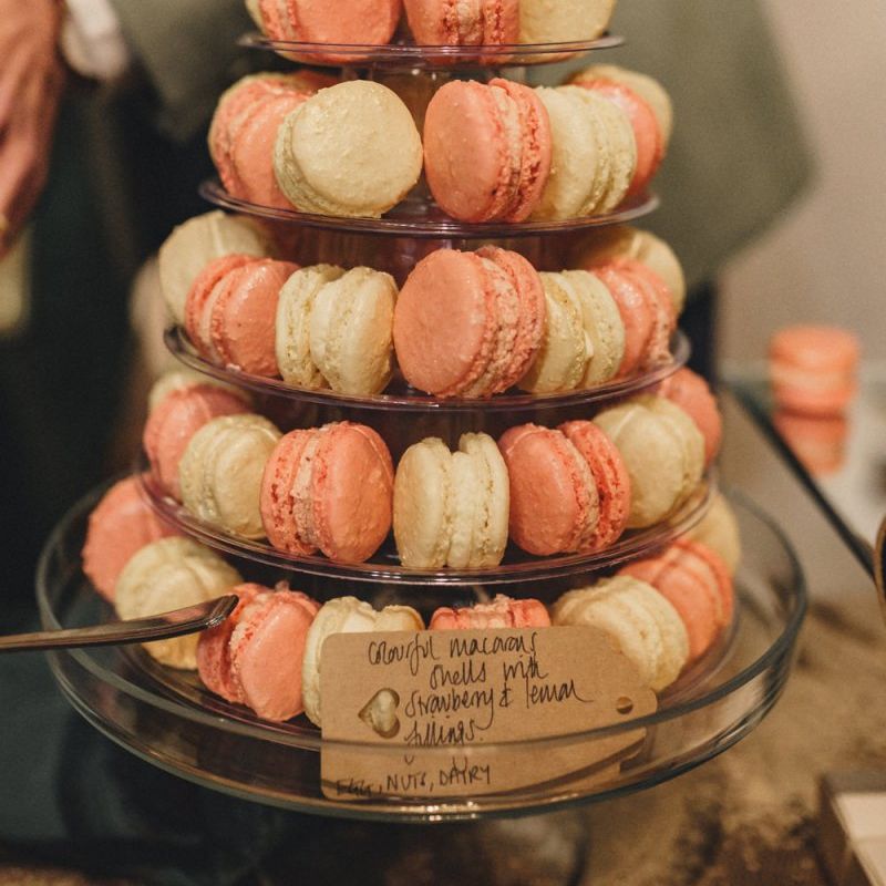 Macaroon tower