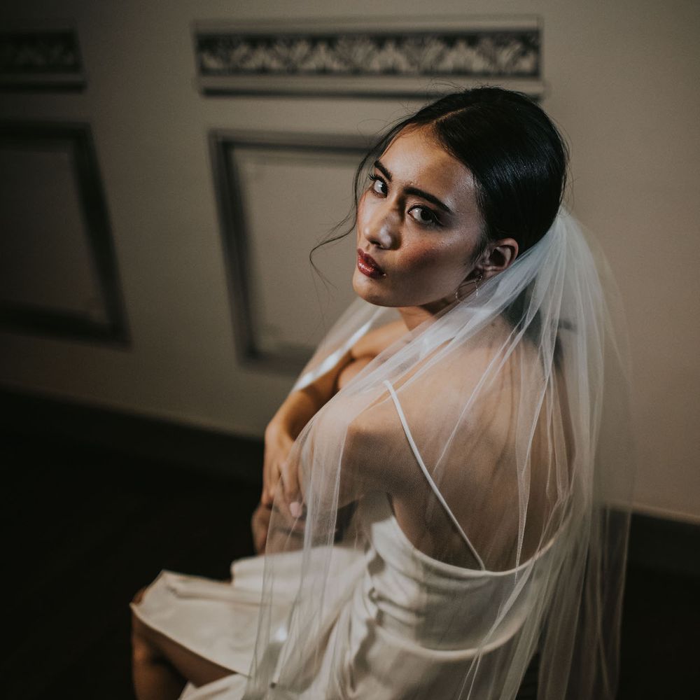 Bride in Slinky Marquis Bridal Gown | Minimalist Monochrome Inspiration with Anemone's &amp; White Genista Flowers styled by The Bijou Bride | Igor Demba Photography | Gione da Silva  Film