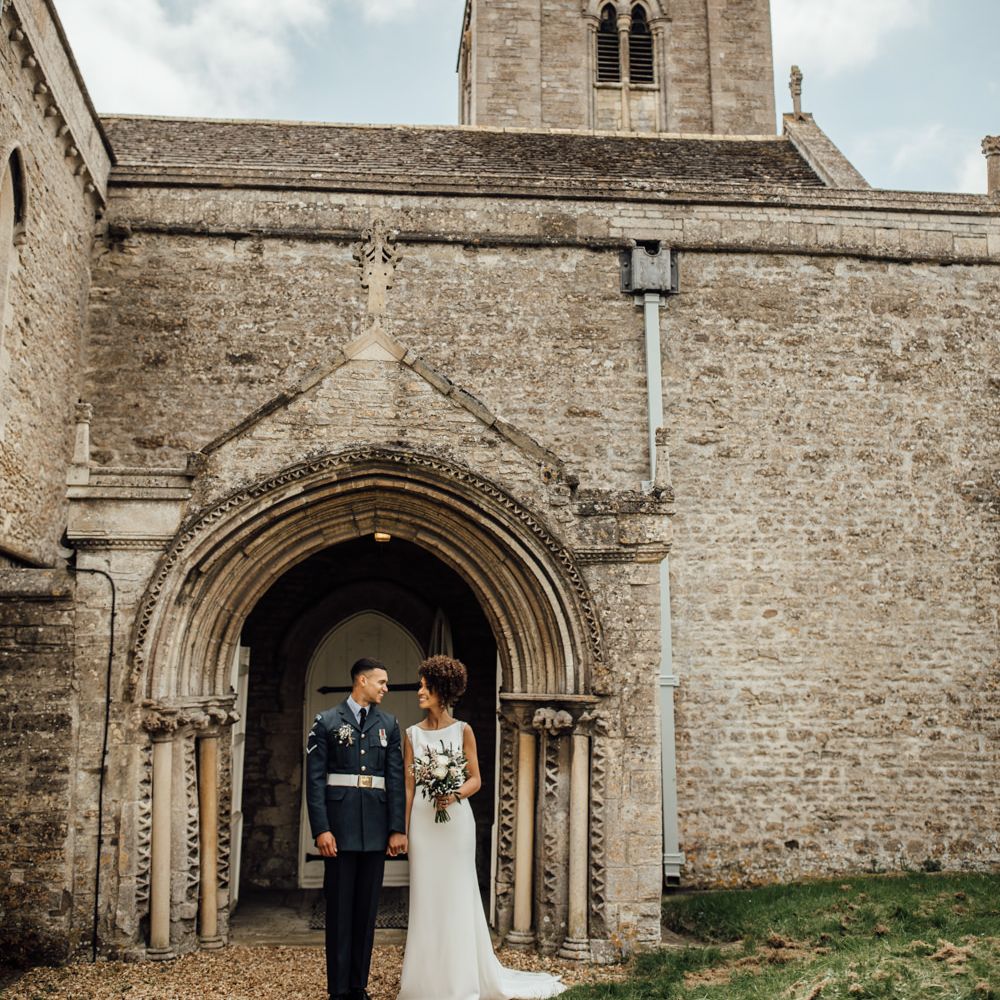 Caribbean Influenced Wedding Kingsthorpe Lodge Barn With Steel Band And Bride In Maggie Sottero Images From Ania Ames Photography