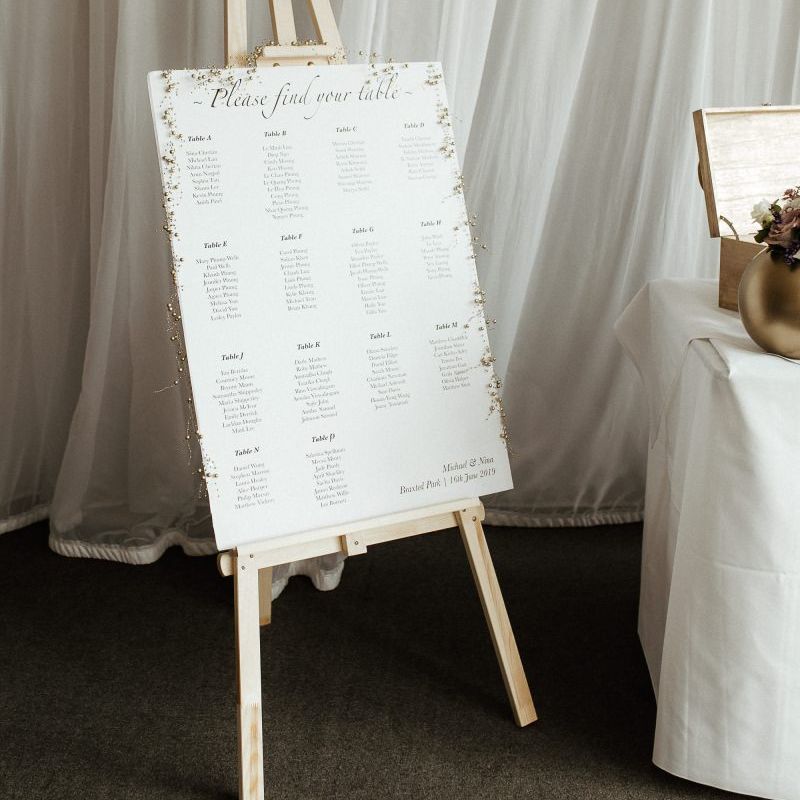 Wedding table seating plan