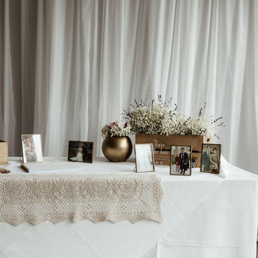 Card table for fusion wedding with Indian wedding dress